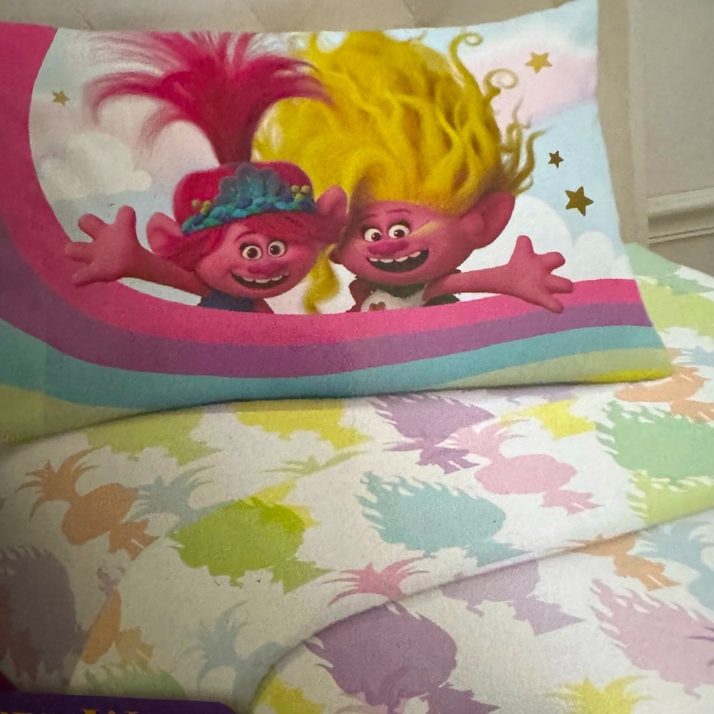 DreamWorks Trolls Band Together Sheet Set Twin Size # 0800